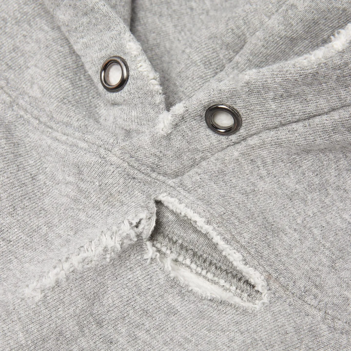GALLERY DEPT. CHATEAU RANCH HOODIE/HEATER GRAY Horseshoe Winery Splashed Ink Destroyed Hoodie Washed Gray S-XL Assute Reactive Dyes Ready-made Horseshoe Fading Process Post-Fry Color Processing Super Heavy and Cumbersome Too Many Cuts and Hanging Wormhole Destruction Process➕Hand-Splashed Ink Very Time-consuming and Labor-intensive Correct Version Original Main Mark➕Large Main Mark➕Yellow Wash Mark The original BOXY short and wide version has not been changed at all. God-cut. Authentic level printing process. Post-washing treatment to show natural aging effect.